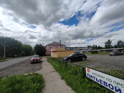 Торговые помещения  Россия, Ферма, центр р-н, Строителей ул, 28/1