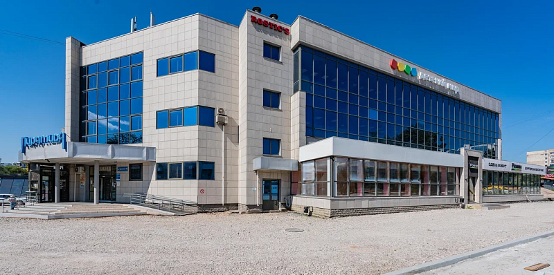 Помещения свободного назначения Пермь, Ленинский р-н, Крисанова ул, 12а