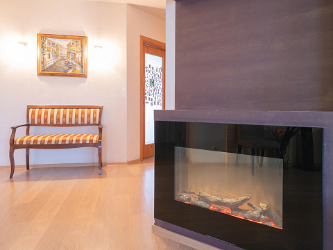 Квартира  Россия, Пермь, Дзержинский р-н, Подлесная ул, 13А