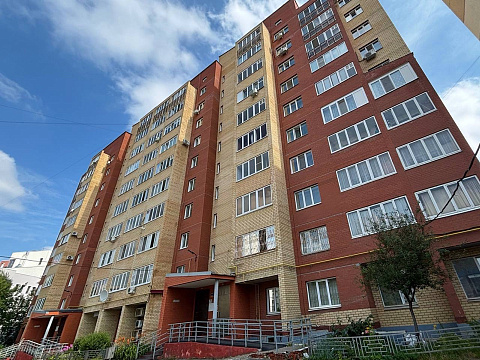Квартира  Россия, Пермь, Мотовилихинский р-н, Юрша ул, 25/1