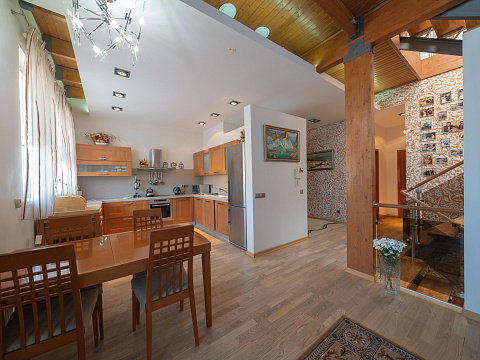 Коттедж  Россия, Кондратово, Набережная ул, 6