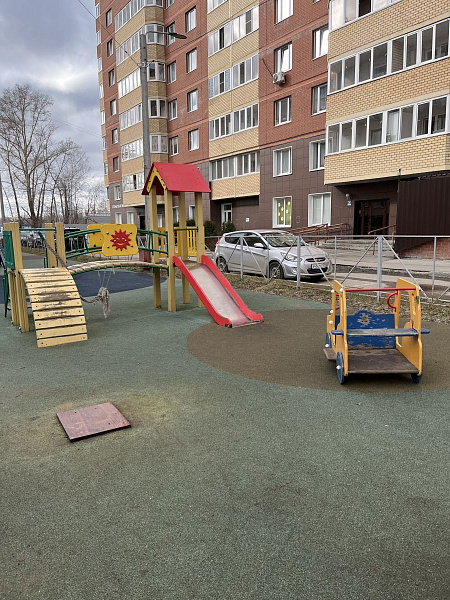 Квартира  Пермь, Кировский р-н, Светлогорская ул, 11