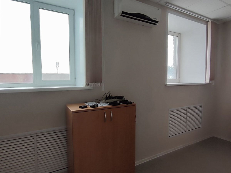 Помещения свободного назначения Пермь, Индустриальный р-н, Энергетиков ул, 39